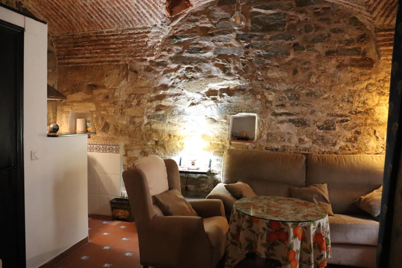 Apartamentos Las Buganvillas Caces Exteriér fotografie